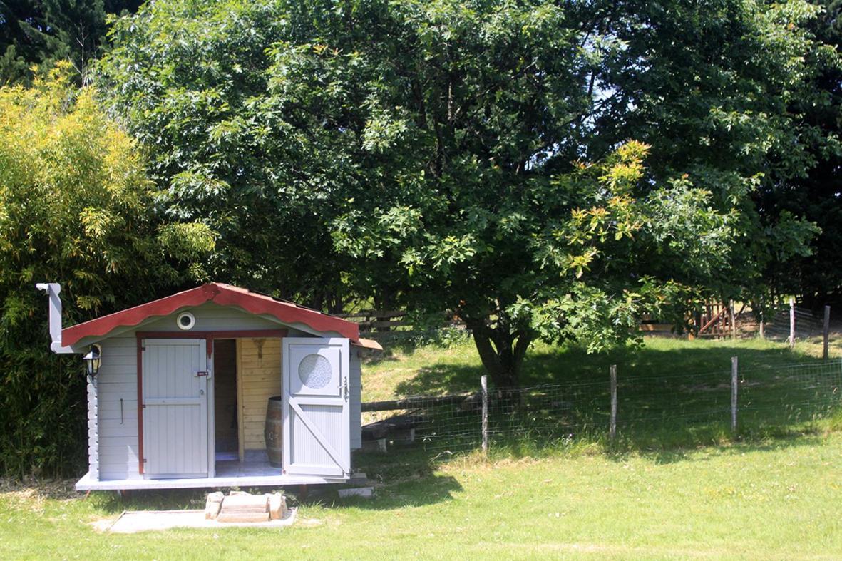Tente Trappeur Ada, Au Jardin De La Vouivre Saint-Vincent-en-Bresse Kültér fotó